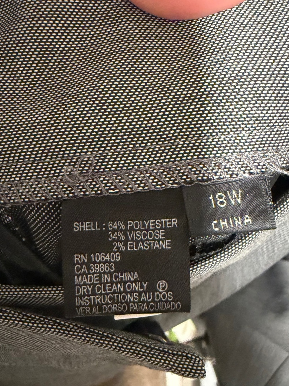 Suit - Picture 4 of 4